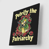 Petrify the Patriarchy feminist medusa Vierkante Klok (Hoek)