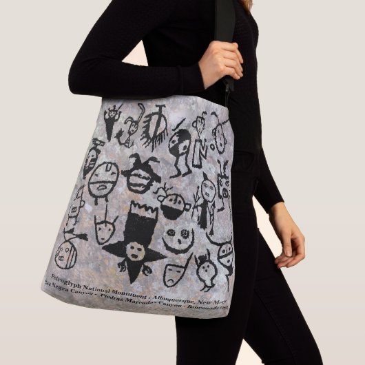 Petroglyph-collecties maskers en -koppen crossbody tas (Dichtbij)