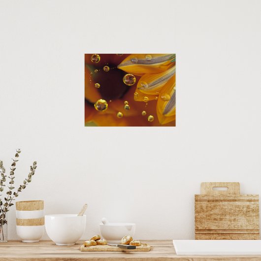 Petroleumether op het reflecterende oppervlak met  poster (Keuken)