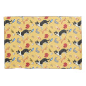 Pets on Parade Pillow Hoesje (op geel) Kussensloop (Voorkant)