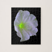 Petunia Green Glow Puzzle Legpuzzel (Verticaal)