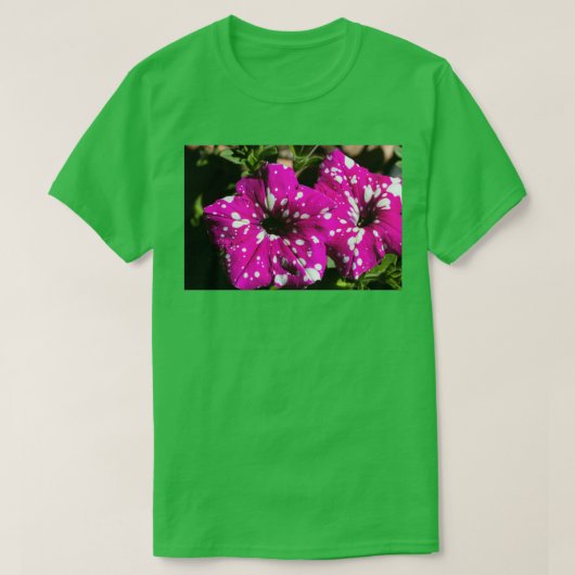 Petunia hybrids familie solanaceae vijftig megapix t-shirt (Design voorkant)
