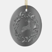 Pewter Reindeer en Wreater Kerstmis Keramisch Ornament (Rechts)