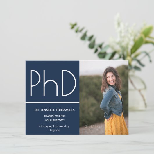 PhD graad Foto Aankondiging Blauw Wit (Staand voorkant)