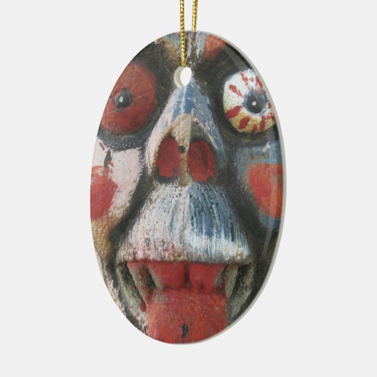 Phi - A Thai Ghost Keramisch Ornament (Links)