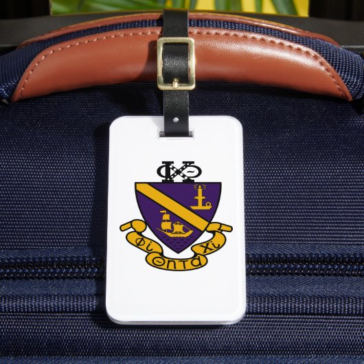 Phi Chi Theta | Kleur Crest Bagagelabel (Voorkant Insitu 2)