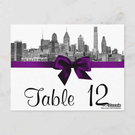 Philadelphia Skyline Etch BW Paars Table Number Briefkaart (Achterkant)