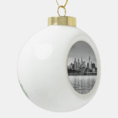 Philadelphia skyline in zwart-wit keramische bal ornament (Links)