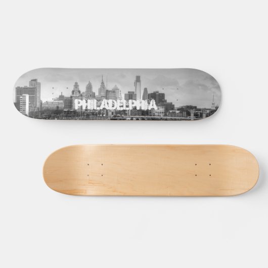 Philadelphia skyline in zwart-wit skateboard (Horizontaal)