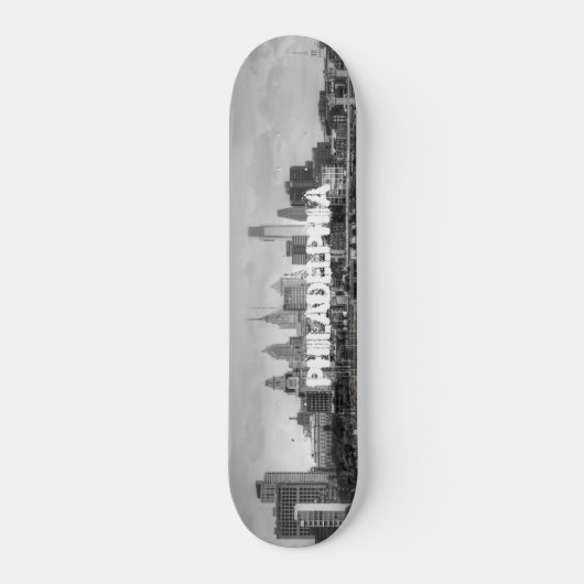 Philadelphia skyline in zwart-wit skateboard (Voorkant)