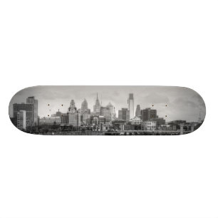 Philadelphia skyline in zwart-wit skateboard