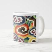 Philip Jacobs Fabric, Tibetan Cloud Scroll Mok. Grote Koffiekop (Voorkant rechts)