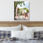 Philly kerk en Cobblestone Alley Klein Canvas Afdruk (Insitu (Slaapkamer))