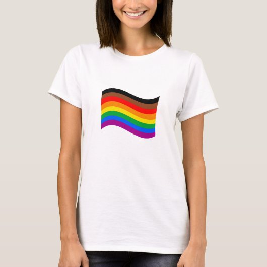 Philly Rainbow Pride Waving Flag T-shirt (Voorkant)