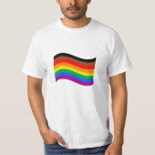Philly Rainbow Pride Waving Flag T-shirt (Voorkant)