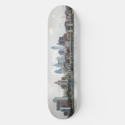 Philly skyline 2 persoonlijk skateboard (Voorkant)