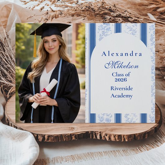 Photo Classic Blue Toile Graduation Party Aankondiging