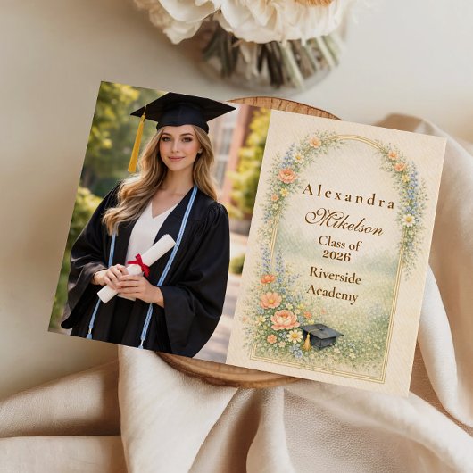 Photo Garden Rose Graduation Celebration Aankondiging