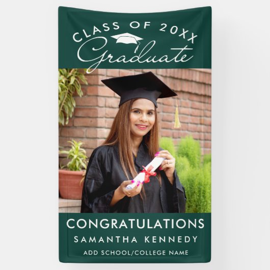 Photo Graduation Class Of 2026 Congrats Grad Green Spandoek (Verticaal)