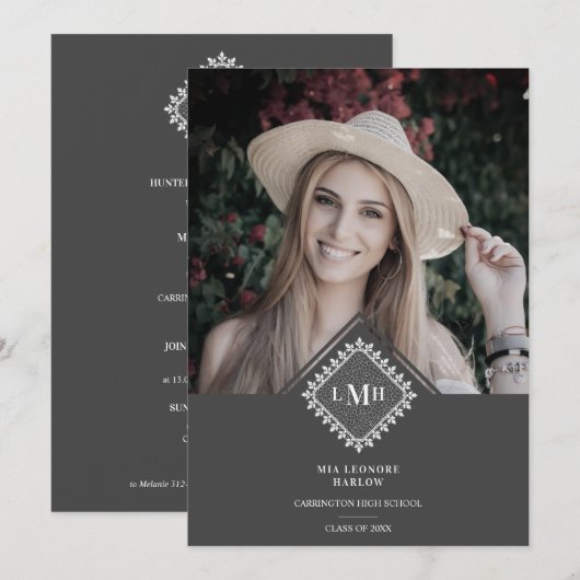 Photo Graduation Party Chic Initial Lace Romantic  Kaart (Voorkant / Achterkant)