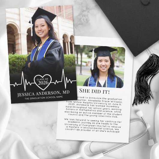 Photo Medical School Graduation Aankondiging