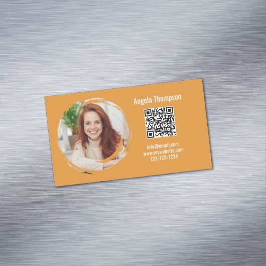 Photo QR Code Orange Modern Magnetic Magnetisch Visitekaartje (Voorbeeld)