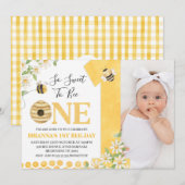 Photo Yellow Daisy Bee First Bee-day Birthday Kaart (Voorkant / Achterkant)