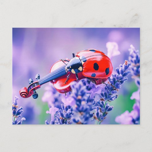 Photorealistic Ladybug Playing Violin on Lavender Briefkaart (Voorkant)