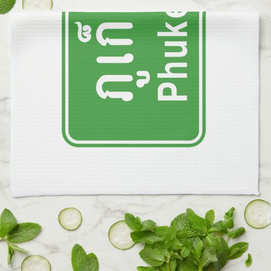 Phuket Ahead ⚠ Thai Highway Traffic ⚠ Theedoek (Gevouwen)