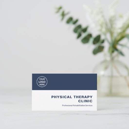 Physical Therapy Clinic Custom Logo QR Code Visitekaartje (Staand voorkant)