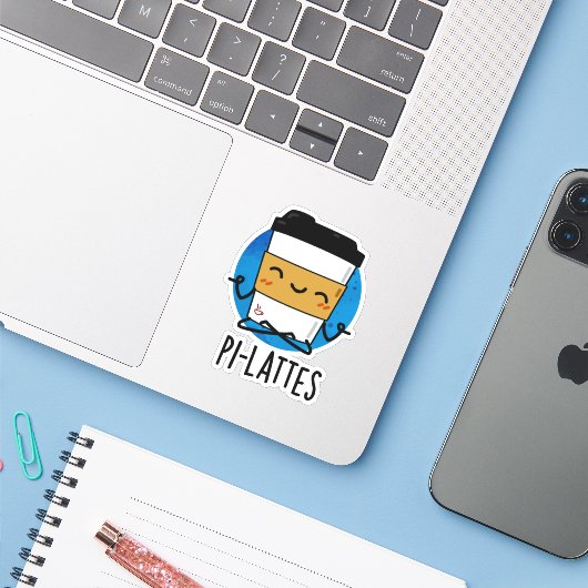 Pi-lattes Funny Latte Pilates Pun Sticker (Laptop met iPhone)