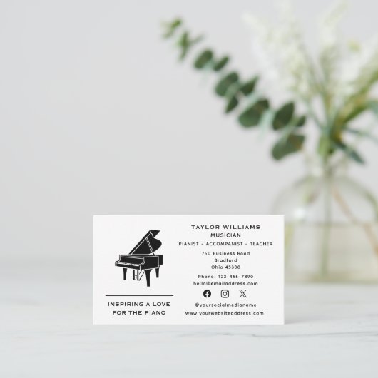 Pianist Piano Leraar Begeleider Fun Social Media Visitekaartje (Staand voorkant)