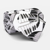 Piano Keyboard on a White Stropdas (Opgerold)