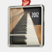 Piano Keyboard Ornament (Links)