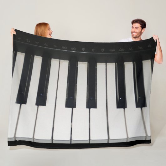 PIANO KEYS FLEECE DEKEN (In situ)