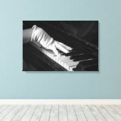 Piano macro close-up, Spelen in handschoenen Canvas Afdruk (Insitu (Houten vloer))