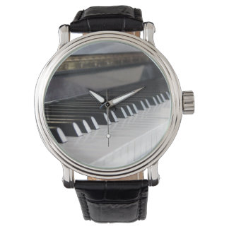 Piano toetsen horloge met zwarte band
