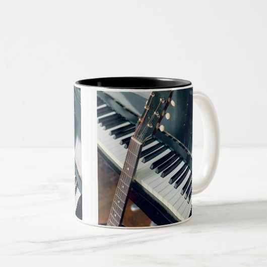  Pianodesign Tweekleurige Koffiemok (Voorkant rechts)