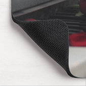 Pianosleutels met een rode roze muismat (Hoek)