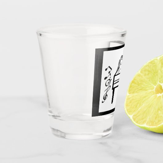 pianospeelster shot glas (Links)