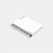 Pianotoetsenbord en muzieknotities post-it® notes (Schuin)