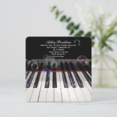 Pianotoetsenbord met belletjes voor overweging kaart (Staand voorkant)