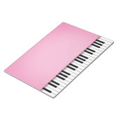 Pianotoetsenbord  roze 8,5 x 11 muziek notitieblok (Schuin)