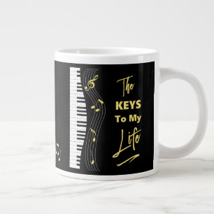 Pianotoetsenbordspelers Vun Muzieknoten Grote Koffiekop