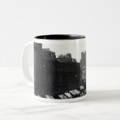 Piccadilly Circus Tweekleurige Koffiemok (Voorkant links)