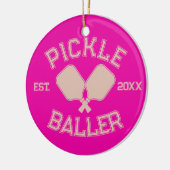 Pickle Baller Pickleball Collegiate Typografie Keramisch Ornament (Links)