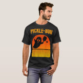 Pickle-Boo Ghost Spelen Pickleball Halloween Koste T-shirt (Voorkant volledig)