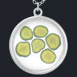 Pickle Chips Green Kosher Dill Sweet Pickle Chip Zilver Vergulden Ketting<br><div class="desc">Het ontwerp van het ketting is voorzien van een originele markeringsillustratie van knapperige groene pekelchips. Geweldig voor je favoriete foodie of pekelfan!</div>
