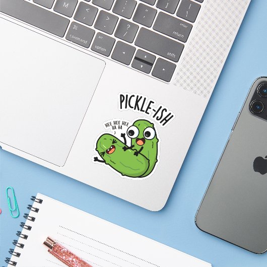 Pickle-ish ticklish Funny Pickle Puns Sticker (Laptop met iPhone)