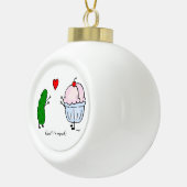 Pickle Love Ice Cream Ball Ornament (Rechts)